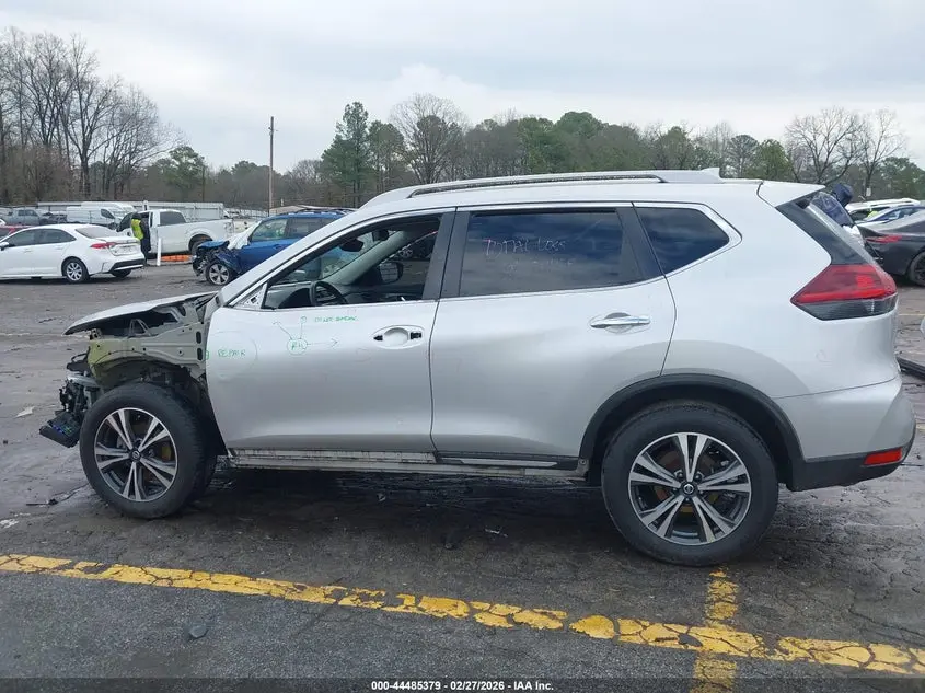 2018 NISSAN ROGUE SL