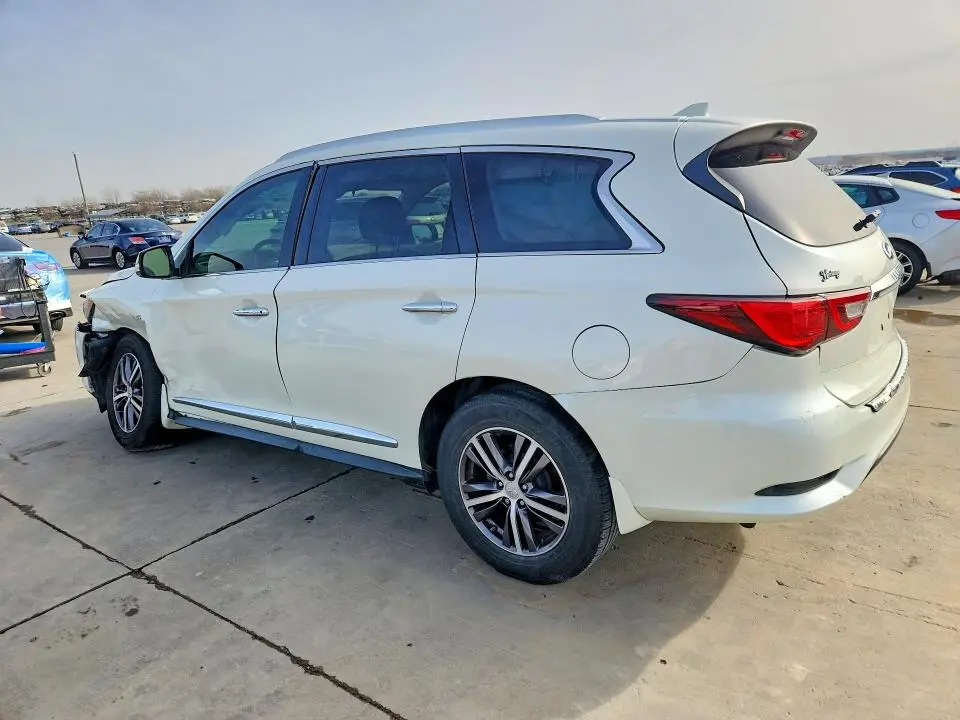 2019 INFINITI QX60 LUXE  