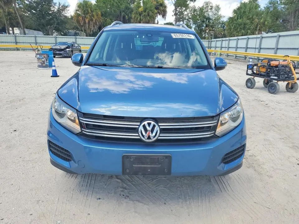 2017 VOLKSWAGEN TIGUAN WOLFSBURG  