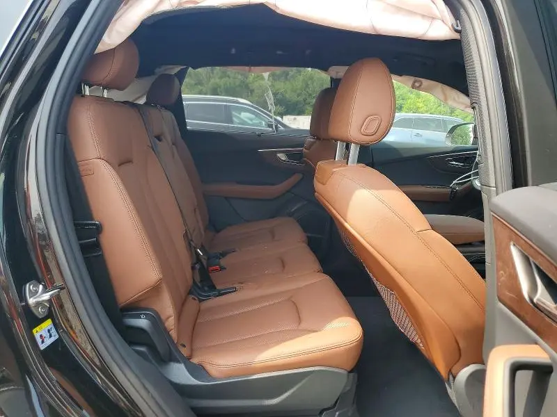 2025 AUDI Q7 PREMIUM PLUS  