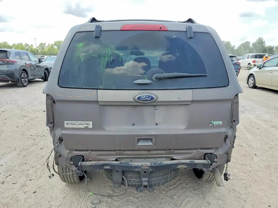 2011 FORD ESCAPE XLT  