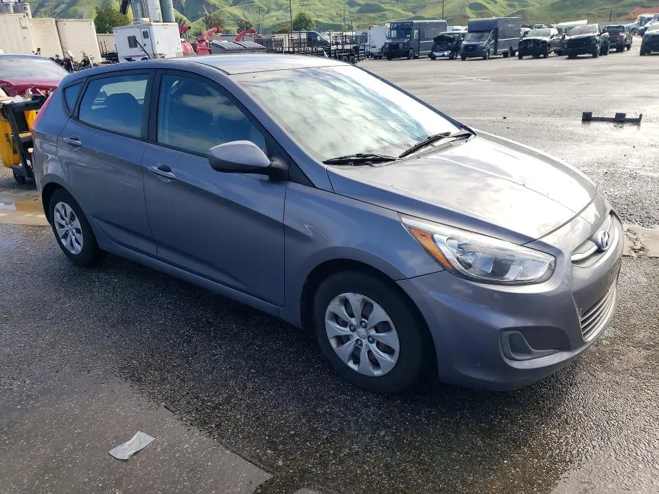 2017 HYUNDAI ACCENT SE  