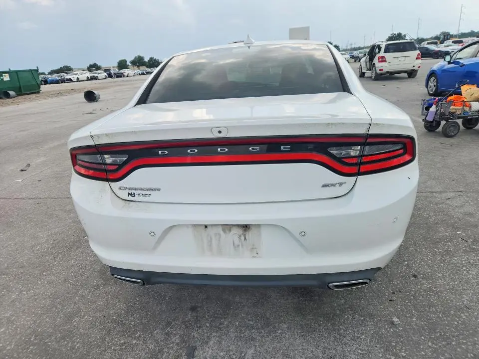 2018 DODGE CHARGER SXT PLUS  
