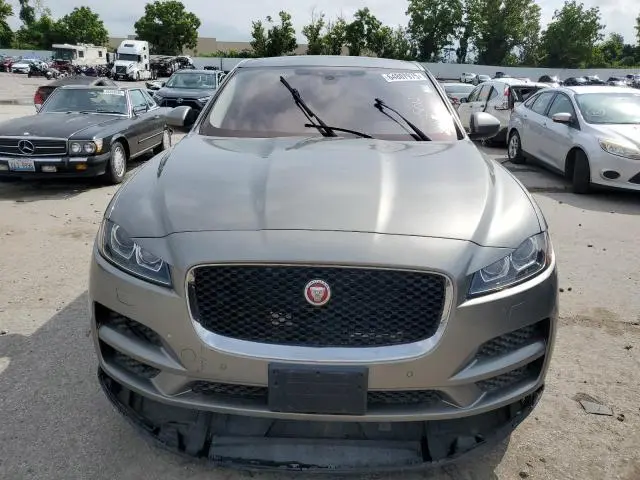 2018 JAGUAR F-PACE PRESTIGE  