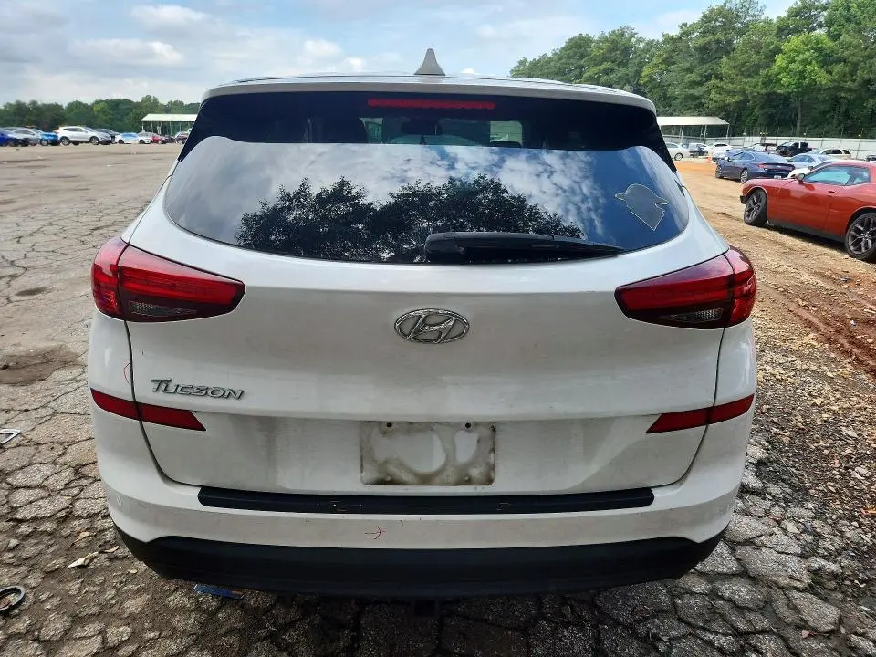 2019 HYUNDAI TUCSON SE  