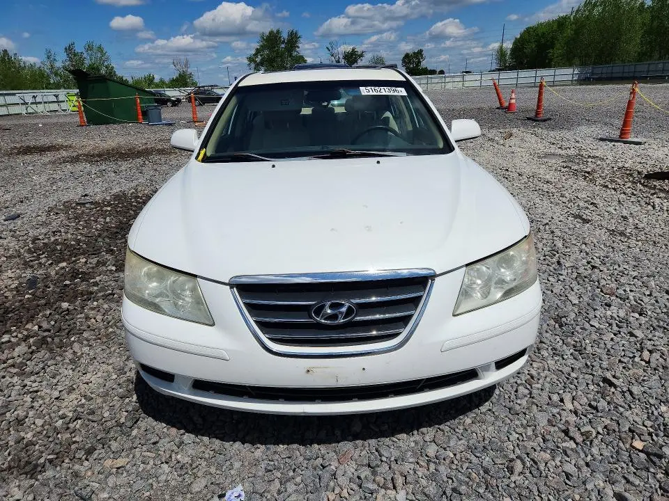 2010 HYUNDAI SONATA GLS  