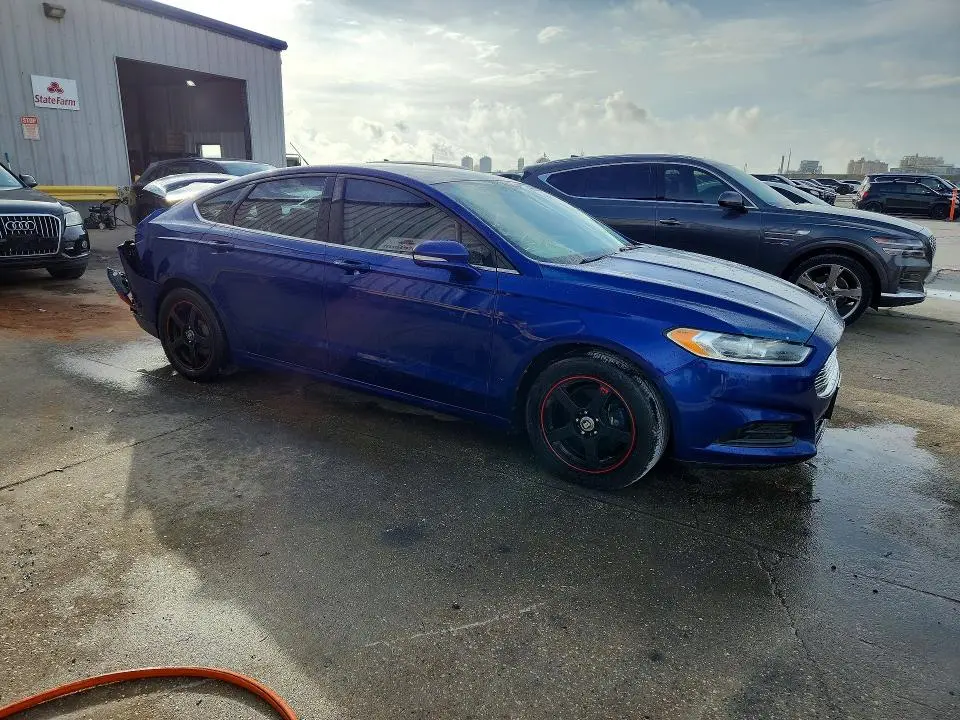2013 FORD FUSION SE  