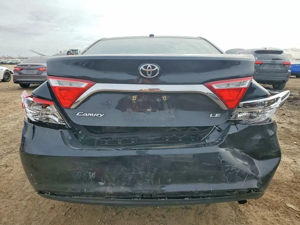 2017 TOYOTA CAMRY LE  