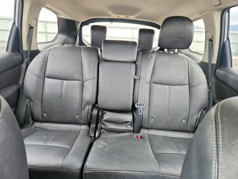 2017 NISSAN PATHFINDER SV  