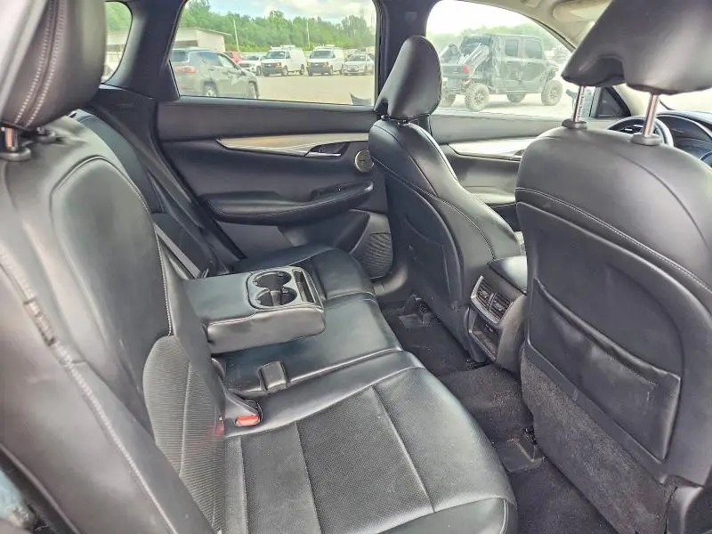2022 INFINITI QX50 ESSENTIAL  