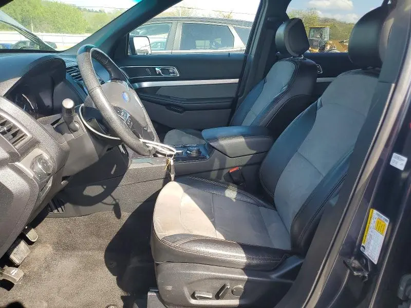 2017 FORD EXPLORER XLT  