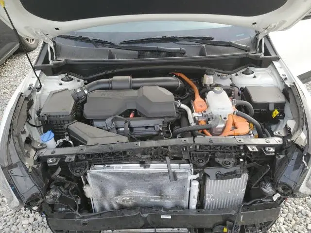 2025 KIA SPORTAGE X LINE  