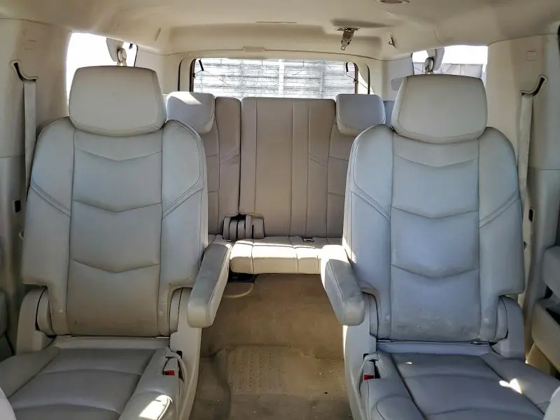 2017 CADILLAC ESCALADE ESV LUXURY  