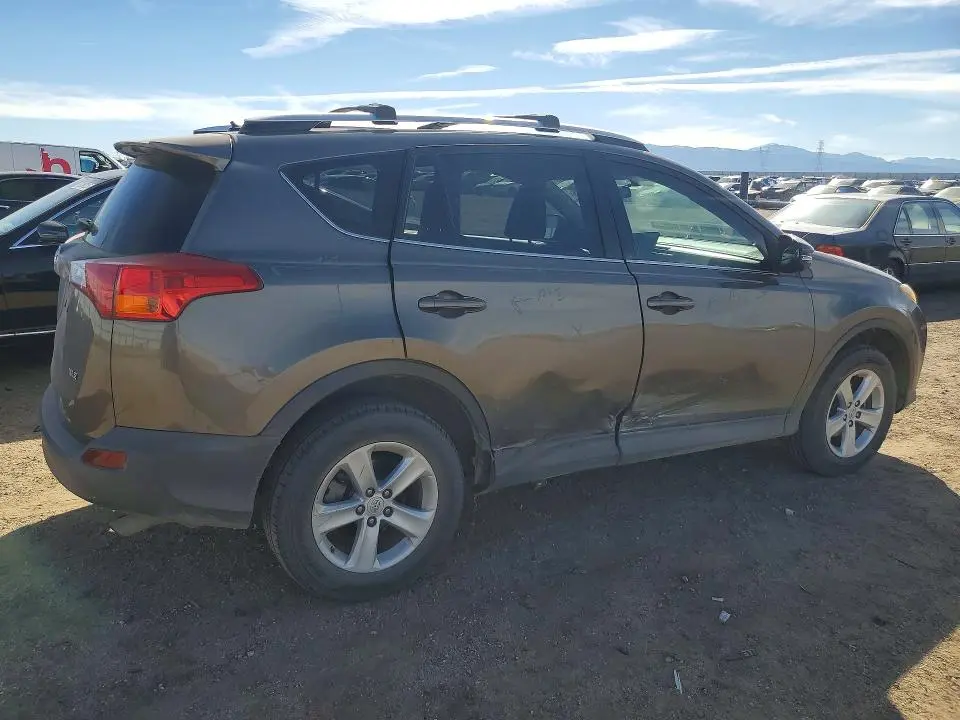 2014 TOYOTA RAV4 XLE  