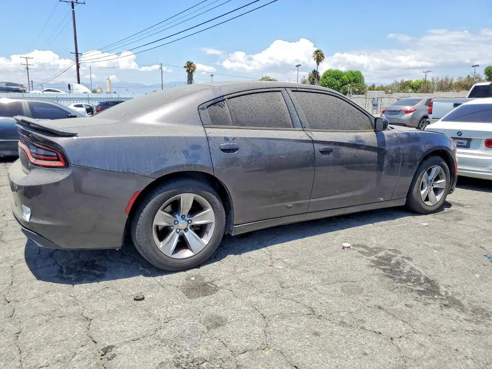 2016 DODGE CHARGER SE  