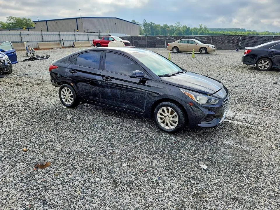 2018 HYUNDAI ACCENT SEL  