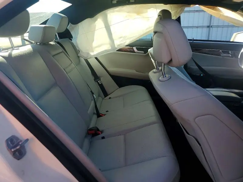 2012 MERCEDES-BENZ C 250  