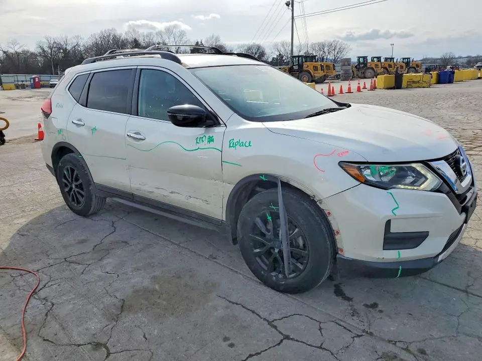 2017 NISSAN ROGUE SV  