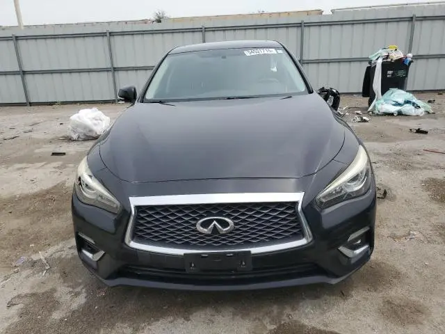 2018 INFINITI Q50 LUXE  