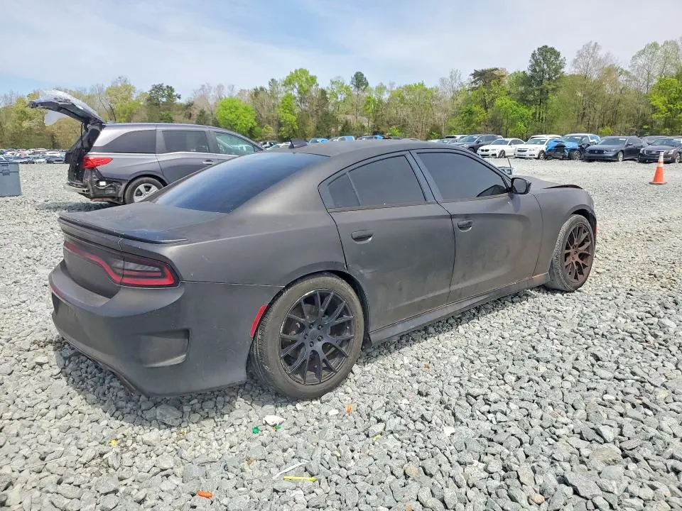 2016 DODGE CHARGER R  