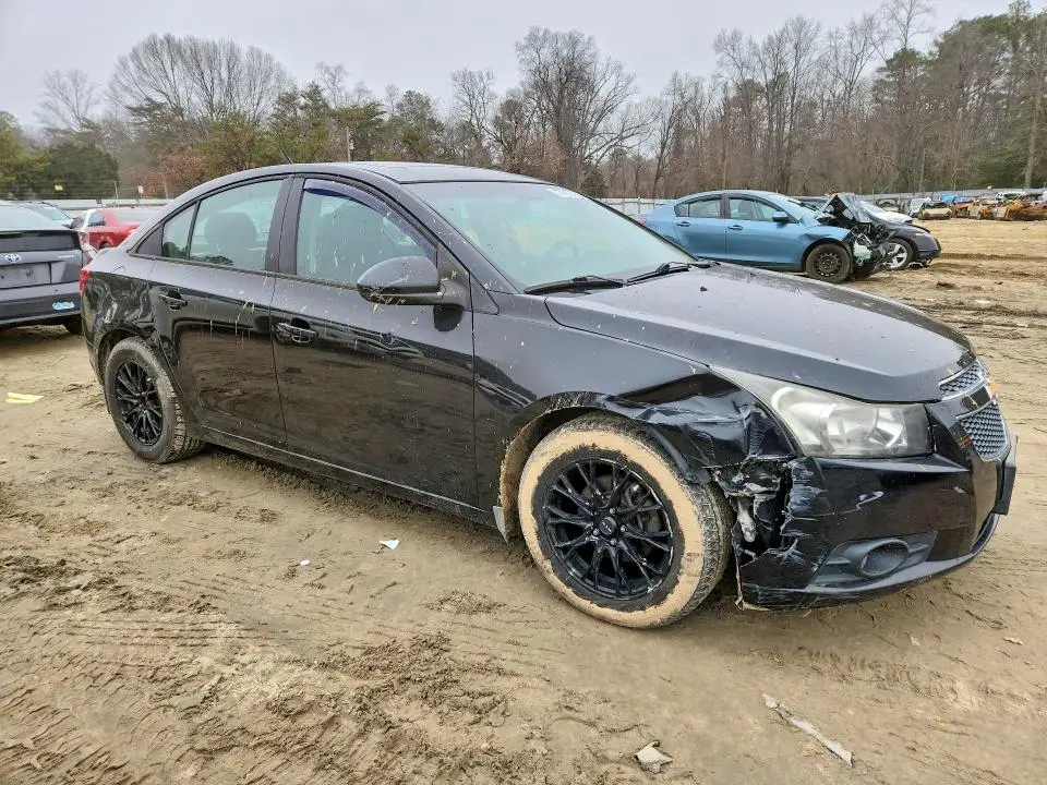 2012 CHEVROLET CRUZE LT  