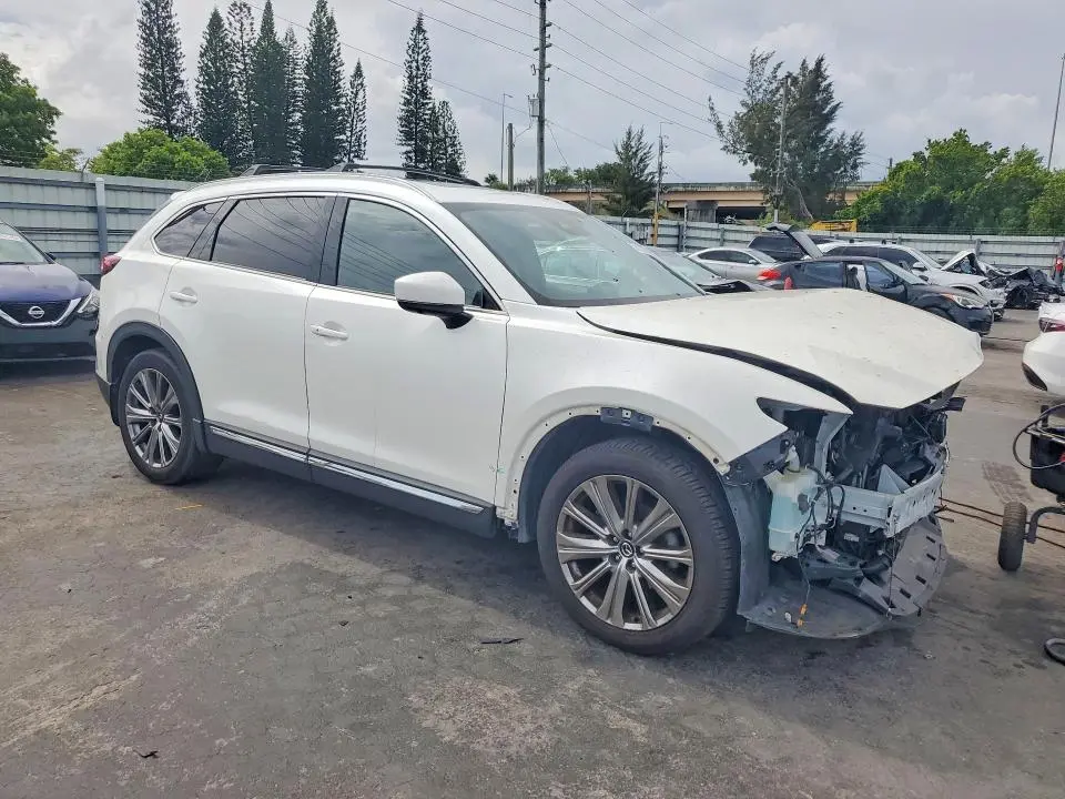 2021 MAZDA CX-9 SIGNATURE  