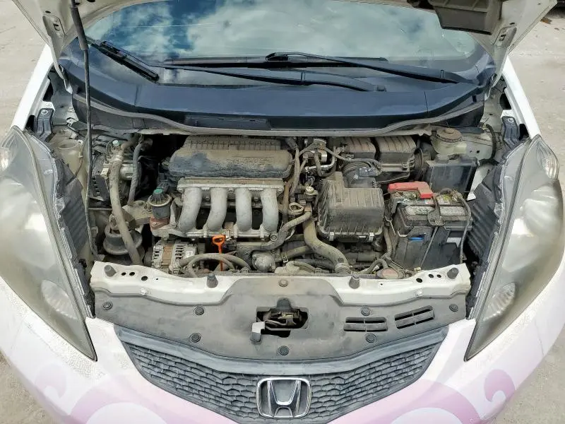 2013 HONDA FIT   