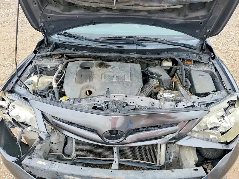 2013 TOYOTA COROLLA S  