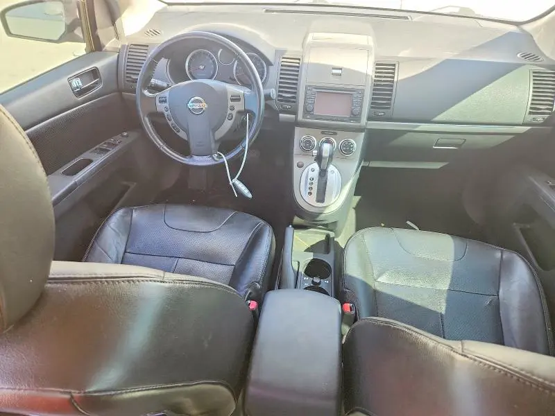 2010 NISSAN SENTRA 2.0  