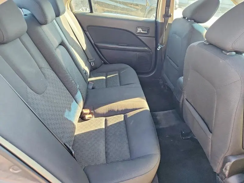 2010 FORD FUSION SE  