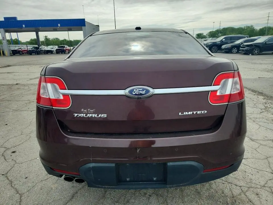 2010 FORD TAURUS LIMITED  