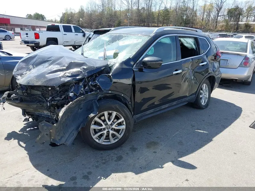 2020 NISSAN ROGUE SV FWD