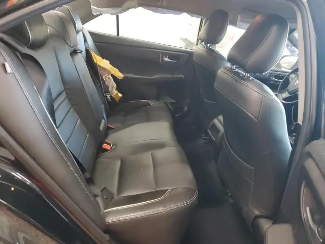 2016 TOYOTA CAMRY LE