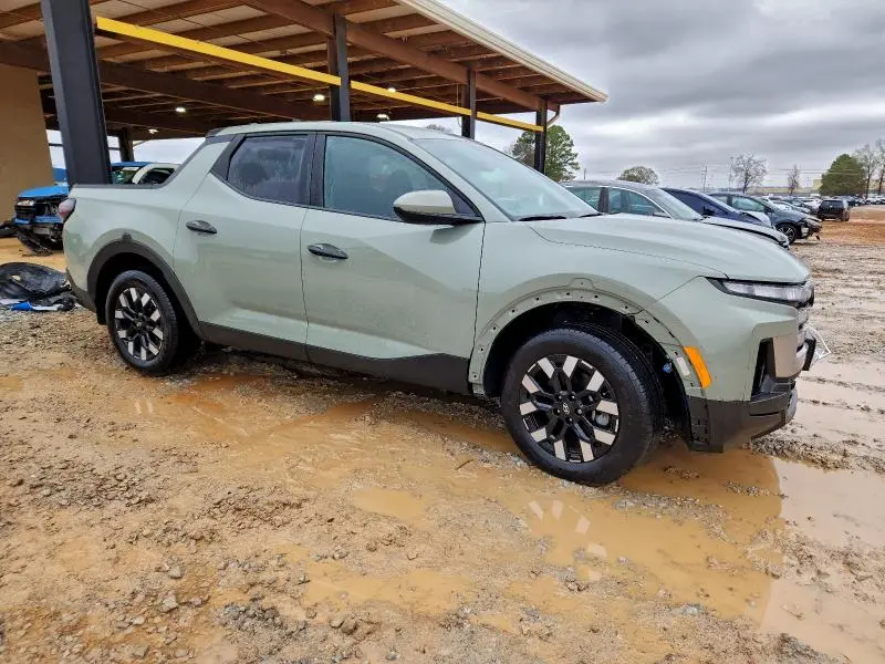2025 HYUNDAI SANTA CRUZ SE  