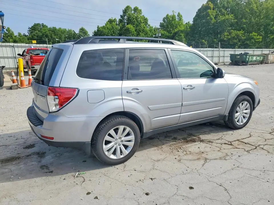 2013 SUBARU FORESTER 2.5X PREMIUM  