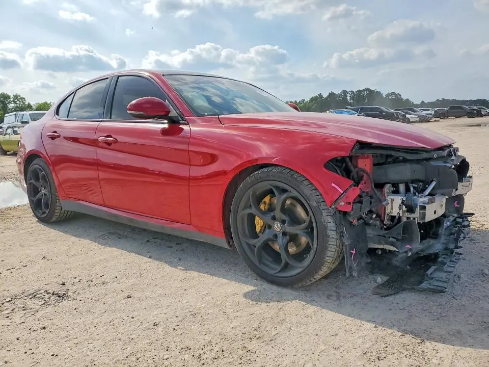 2018 ALFA ROMEO GIULIA TI  