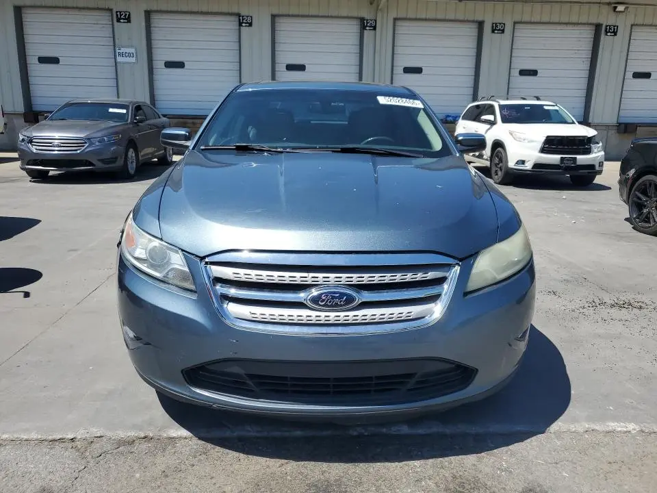 2010 FORD TAURUS SEL  