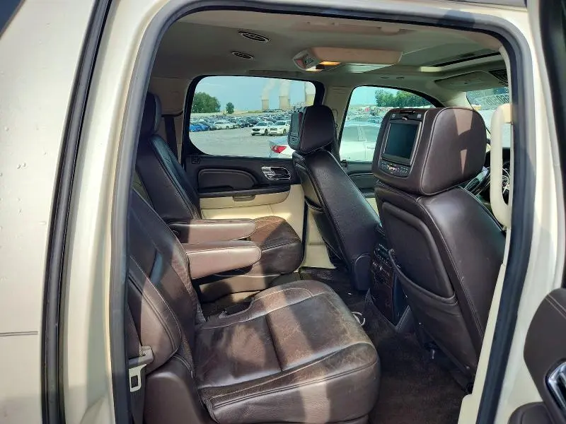 2013 CADILLAC ESCALADE ESV PLATINUM  