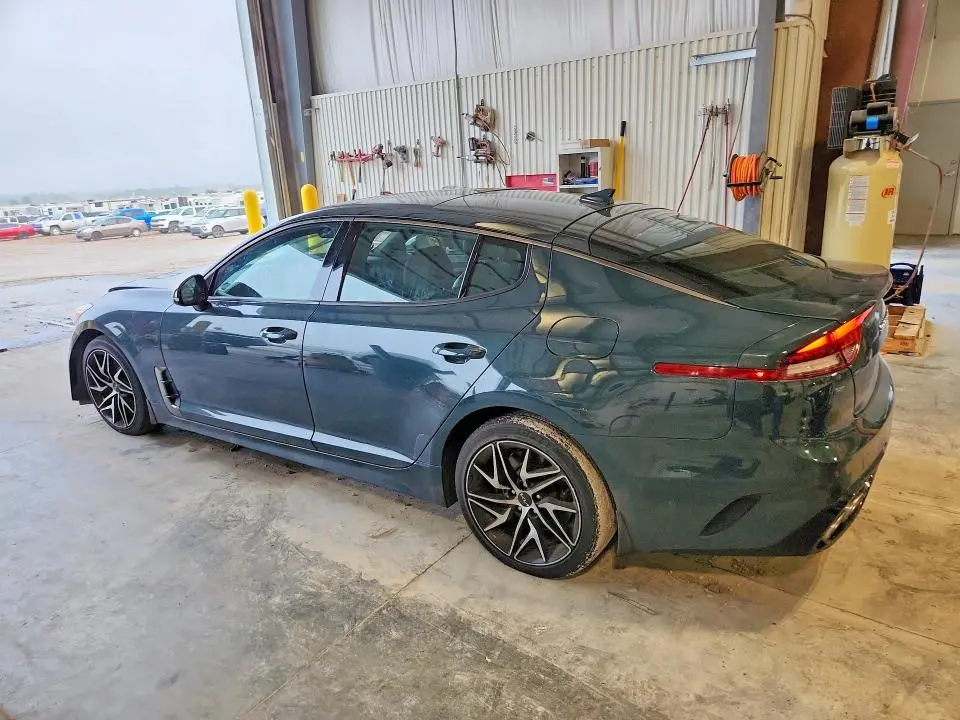 2022 KIA STINGER GT LINE  