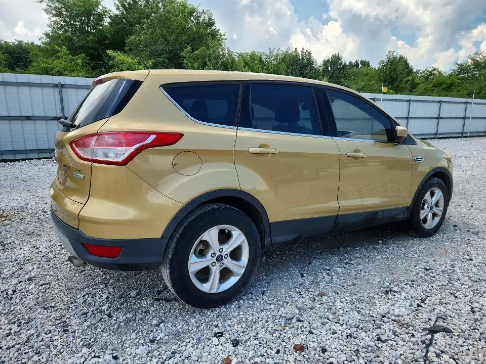 2014 FORD ESCAPE SE  