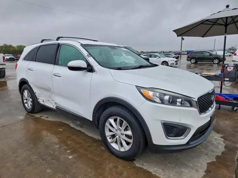 2016 KIA SORENTO LX  