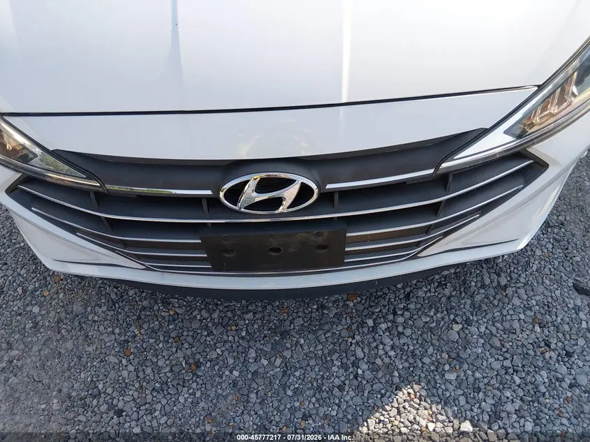 2020 HYUNDAI ELANTRA SE