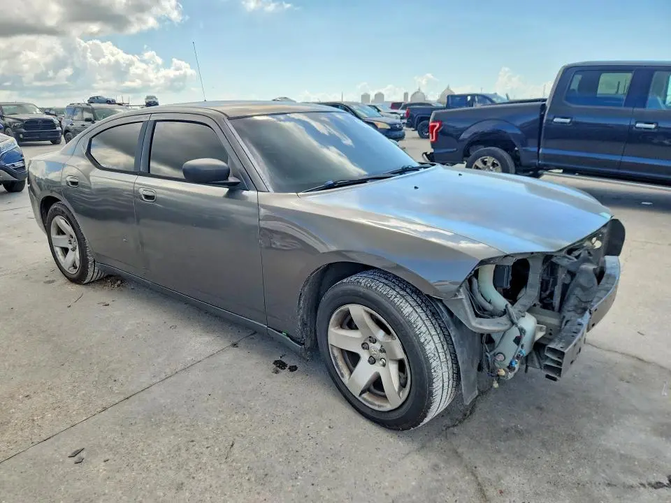 2010 DODGE CHARGER   
