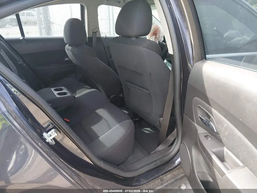 2015 CHEVROLET CRUZE 1LT AUTO