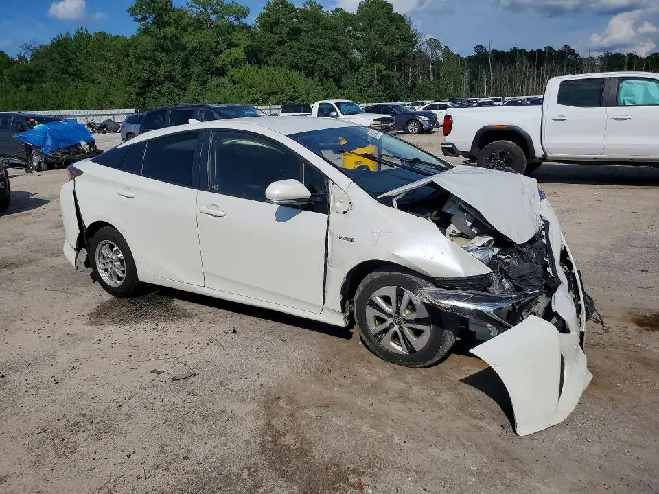 2017 TOYOTA PRIUS TWO  