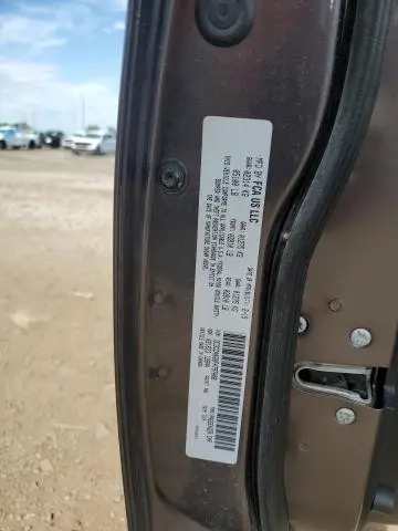 2015 CHRYSLER 300 LIMITED  