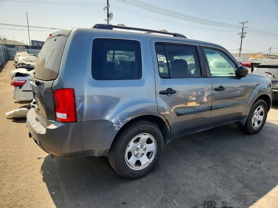 2011 HONDA PILOT LX  