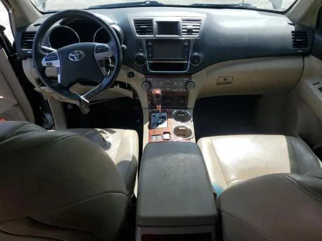 2013 TOYOTA HIGHLANDER LIMITED  