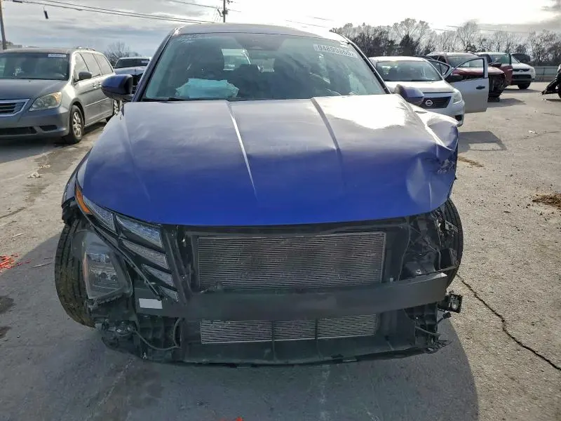 2022 HYUNDAI TUCSON SE  