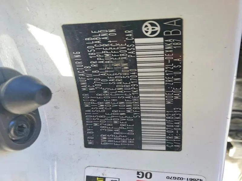 2019 TOYOTA COROLLA L  